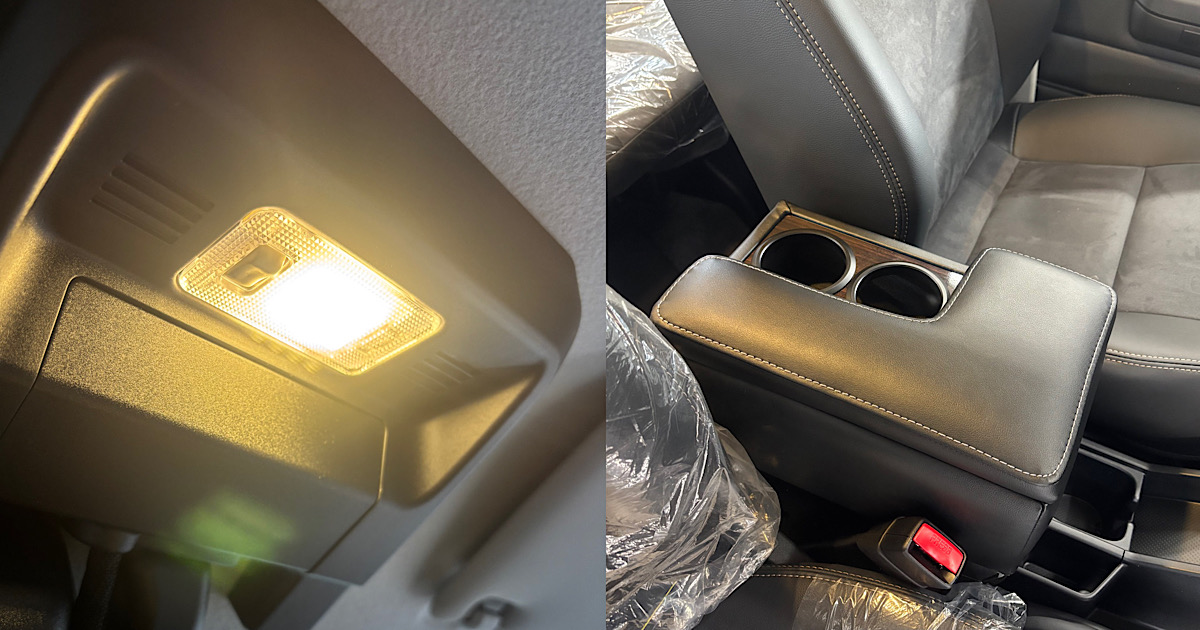 GDJ76Wに装着したLEDルームランプとアームレスト